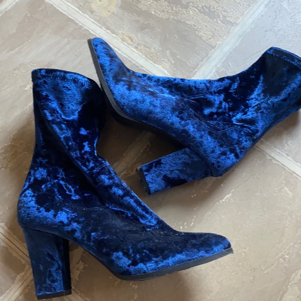 Blue Velvet Heels